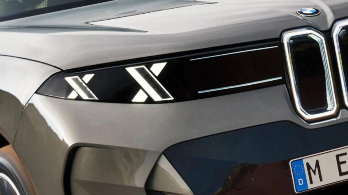 BMW刻意讓X5擁有不同於iX3與i3的專屬辨識度，其中最顯眼的，就是重新設計的LED日行燈。（圖／BMW提供）