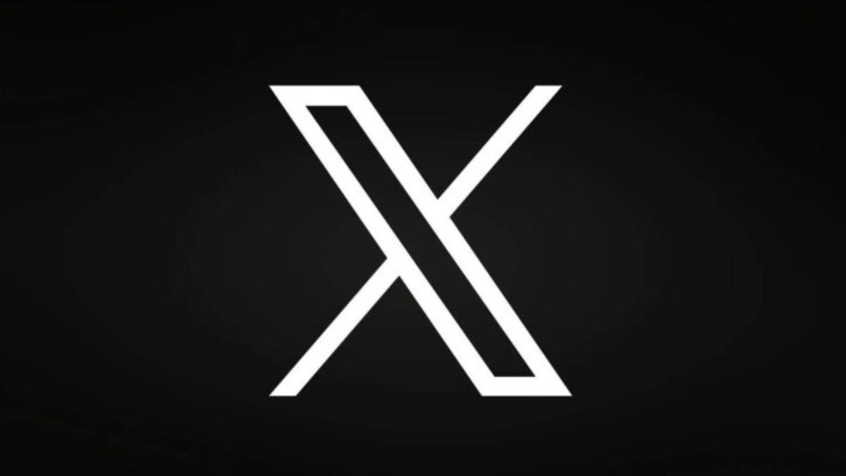 新X5發表後，不少國外媒體與車迷第一時間就發現，這組X型日行燈與馬斯克社群平台X的Logo有著極高相似度。（圖／X提供）