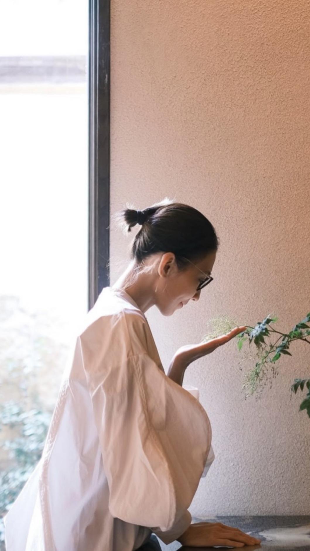 戴佩妮照片像是懷孕身形。(圖/翻攝自戴佩妮IG)