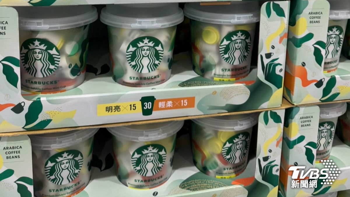 超搶手的「星巴克迷你隨星杯」又出現。（圖／林雅婷攝）