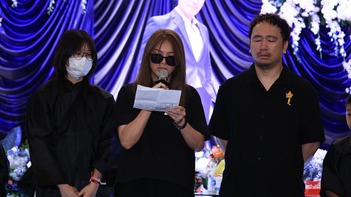 傅子純遺孀哭崩說不出話 心碎最後告白「謝謝你來過」全場成淚海