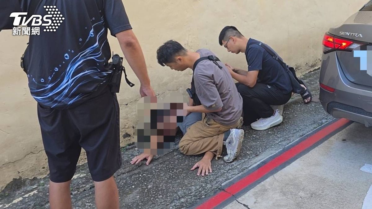 目前還有3男1女仍在逃,到案的兩人是死者朋友,供稱沒有動手,是否因為毒品黑吃黑而遇刺,得等到其他嫌犯落網才能釐清(圖/TVBS)