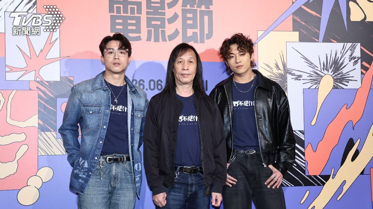 MIRROR副隊長挑戰男男戀！床戲被嫌「太小隻」　陳毅燊「斷食5天」巨肌消風