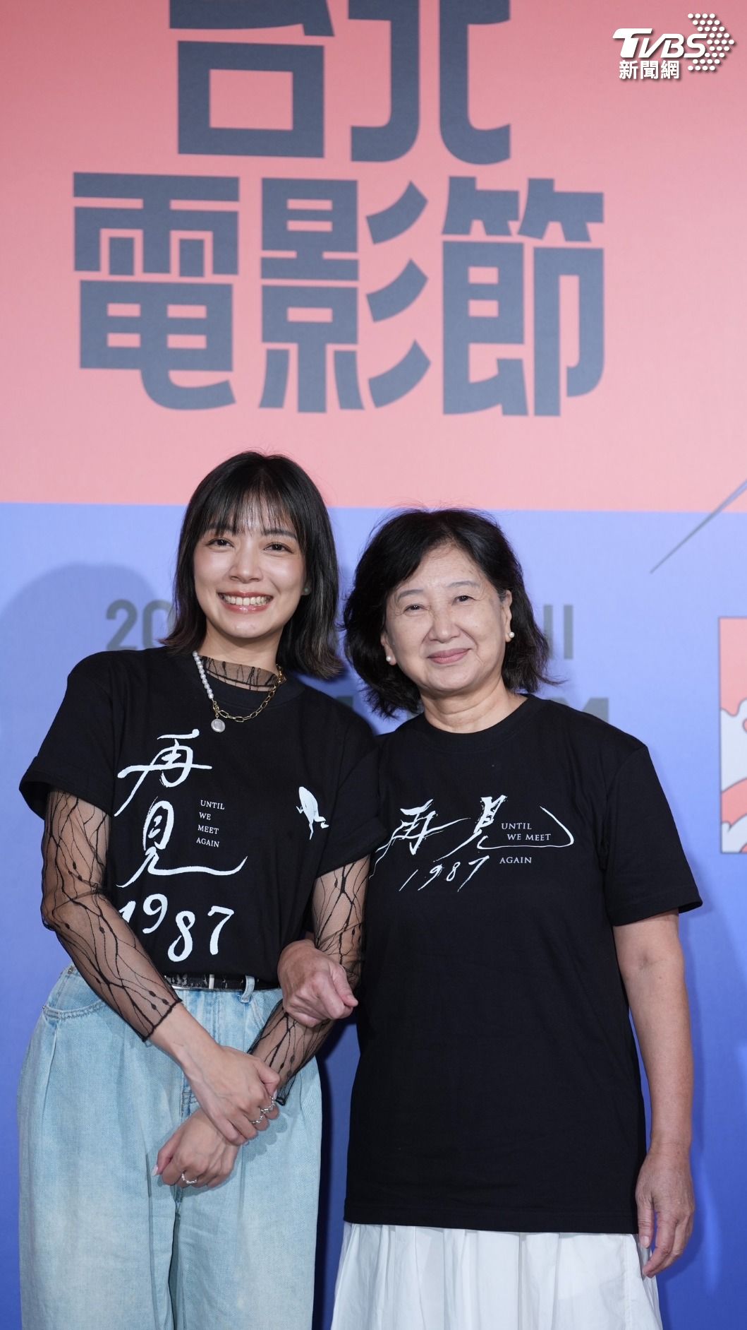 林雨宣與蘇明明飾演母女,關係有點緊繃。(圖/張哲鳴攝)