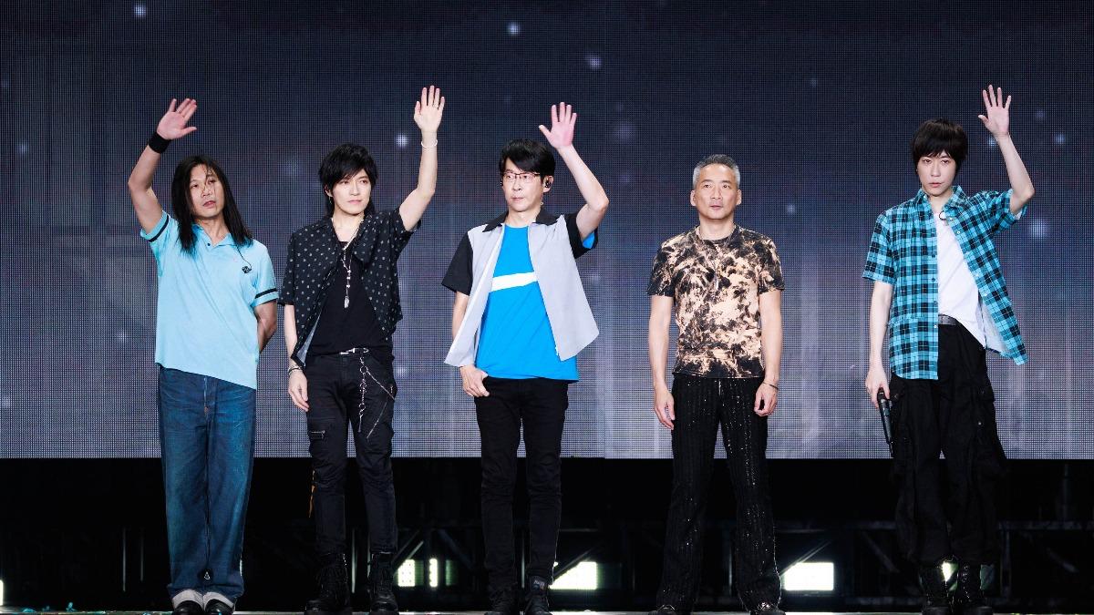 五月天大巨蛋強碰颱風巴威 阿信發聲「沒有機會重來」揭最大難關