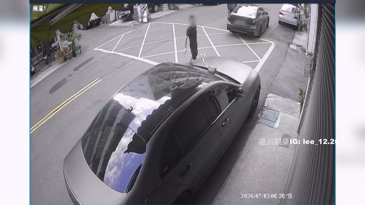 霧面貼膜車遭殃!男清晨潑漆不遮臉 車主傻眼:我招誰惹誰。(圖/IG lee_12.26)