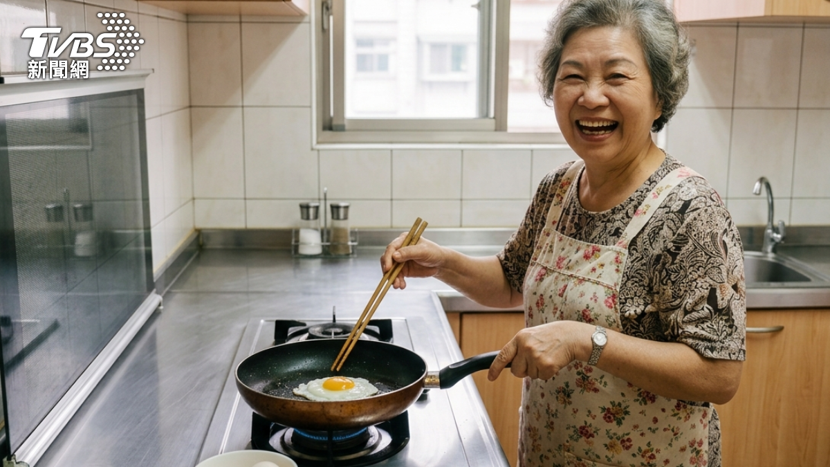 每天進廚房竟能護腦!研究證實下廚防失智「煎蛋也可以」