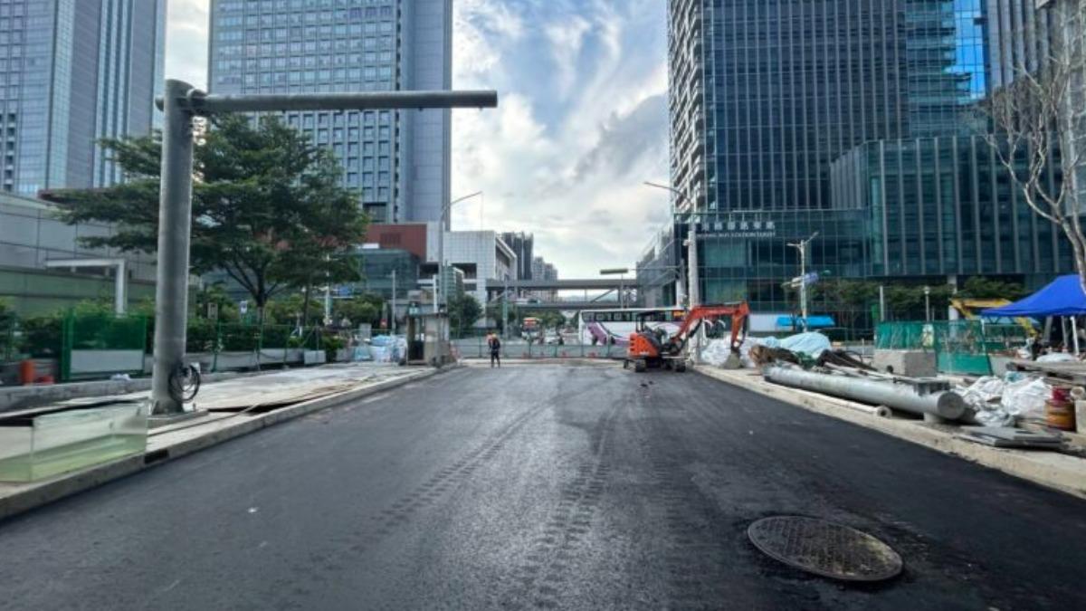 有人直言:「省下的15分鐘再去別的地方塞。」(圖/新工處)