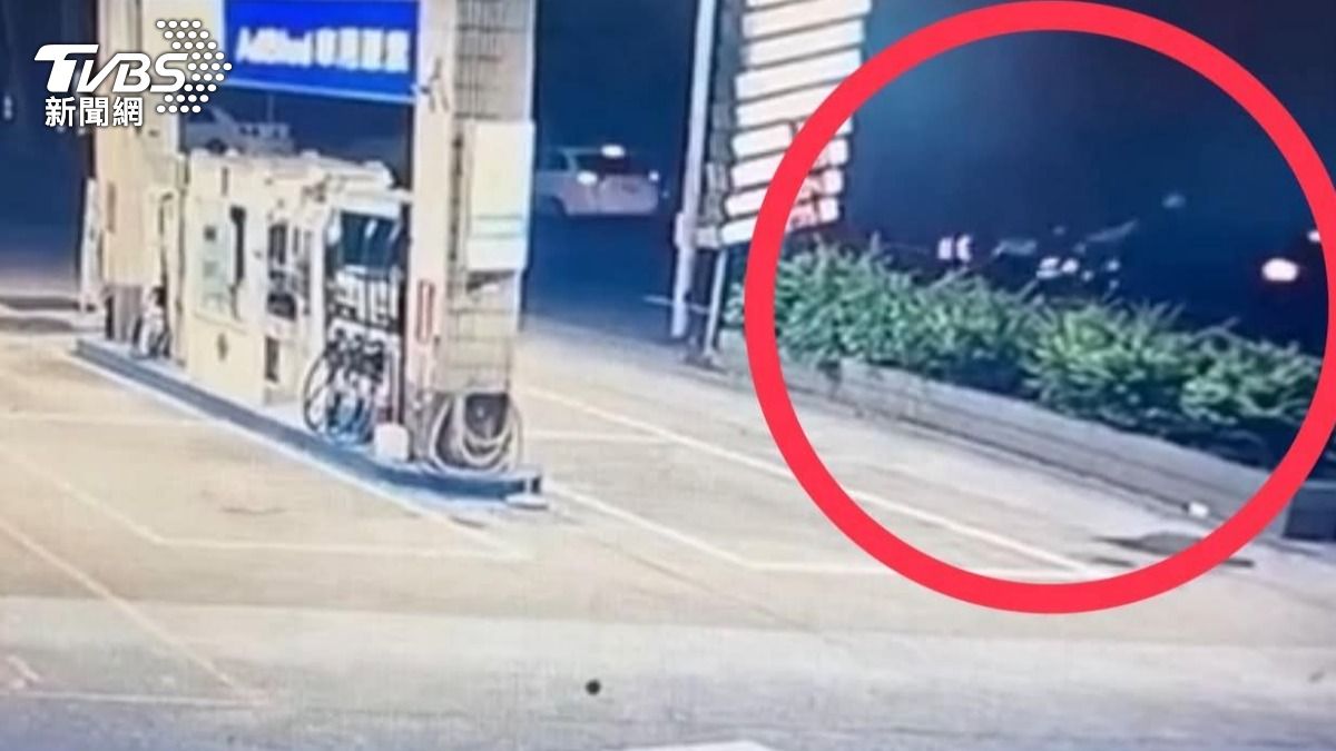 新埔死亡車禍！22歲男過彎失控衝對向　與轎車迎面撞喪命