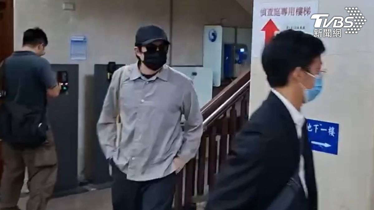 長榮海運爆內線交易疑雲,張國政兒子移送後已請回。(圖/TVBS)