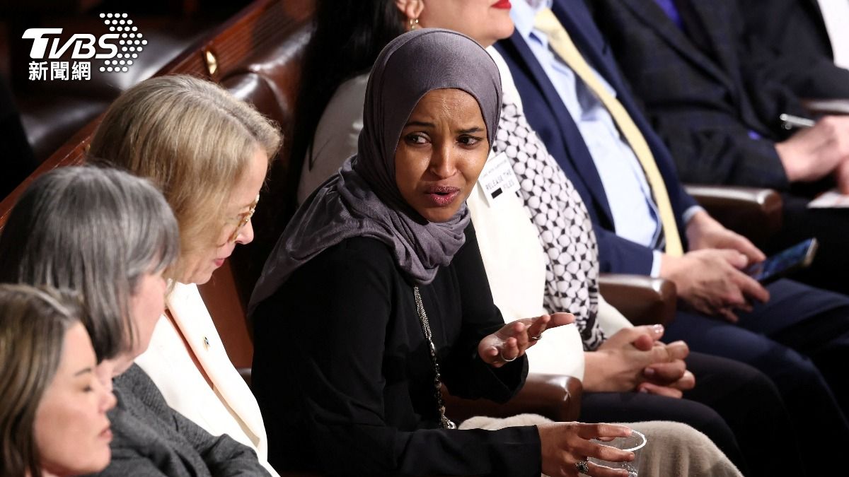 索馬利亞裔穆斯林女議員歐瑪(Ilhan Omar)。(圖/達志影像路透社)