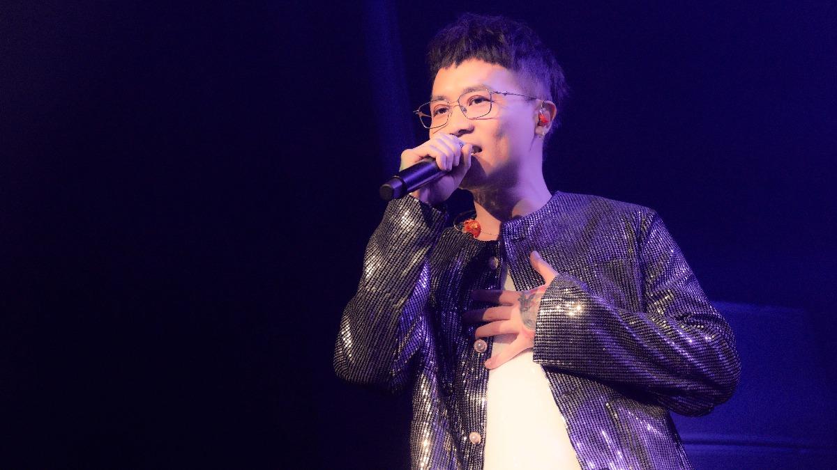 蕭秉治日前帶著「活著 Alive」演唱會前往馬來西亞震撼登場。（圖／相信音樂提供）
