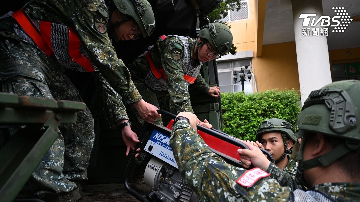 第4作戰區表示，目前已完成救災兵力及車輛機具預置規劃。（圖／第4作戰區提供）