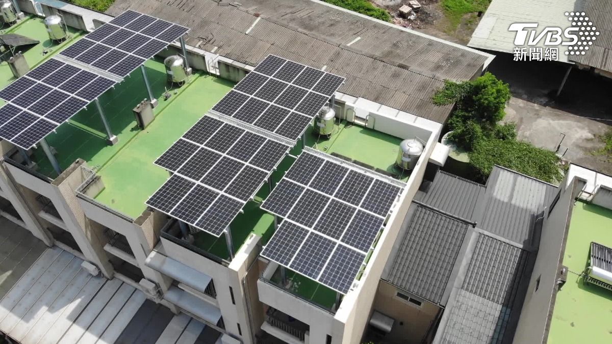 300坪新屋將強制裝光電板。(圖/TVBS)