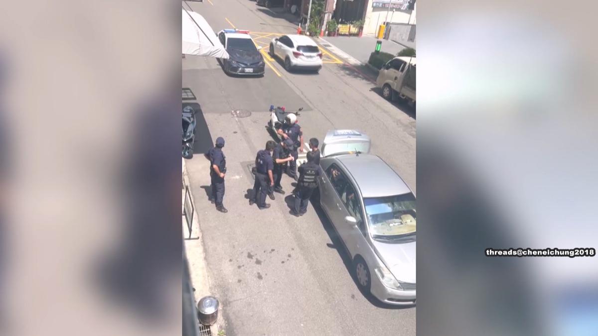 報廢車牌露餡！警攔查驚見「2條通」通緝犯　車內還搜出竊案贓物。(圖／Threads @cheneichung2018)