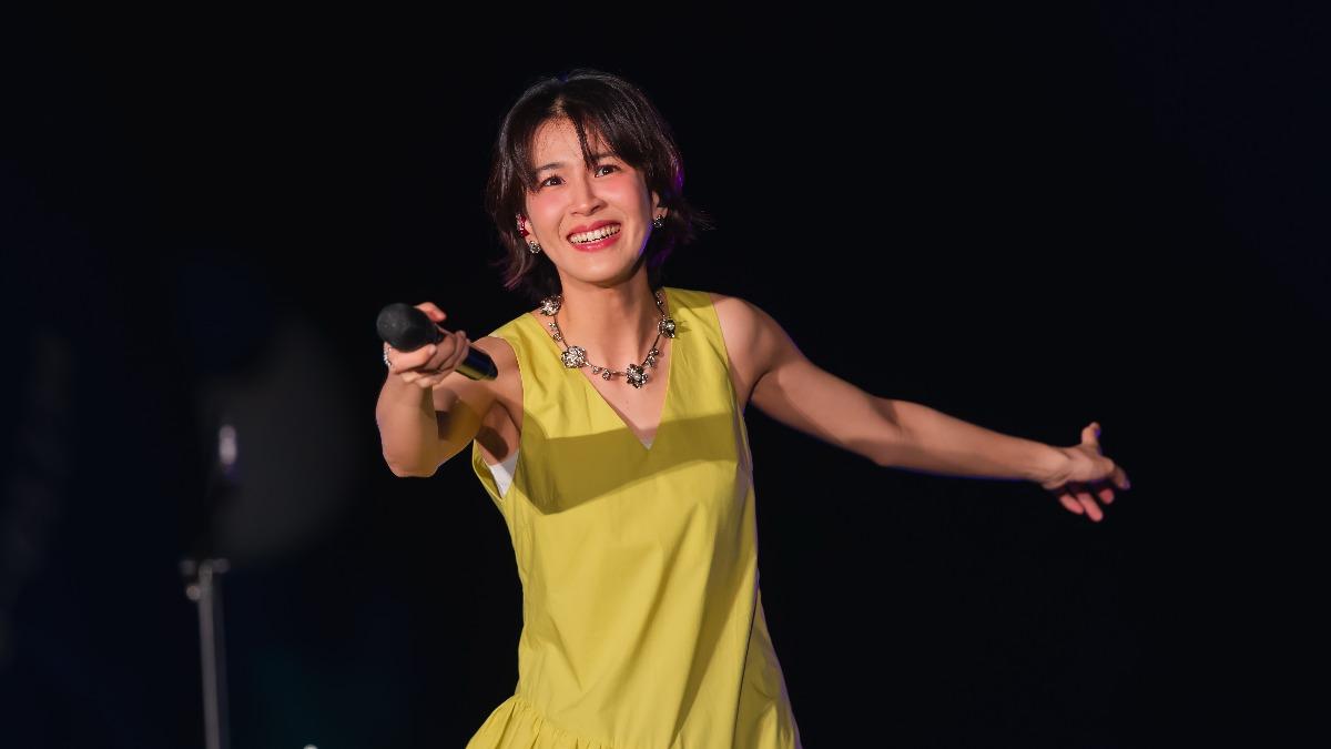 曾沛慈商演不斷,日前在台東熱氣球嘉年華開唱。(圖/翻攝自曾沛慈臉書)