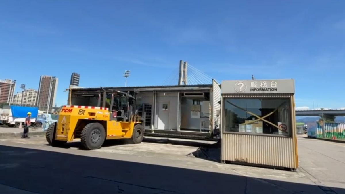 三重美堤店因應巴威颱風撤離。(圖/萊爾富提供)
