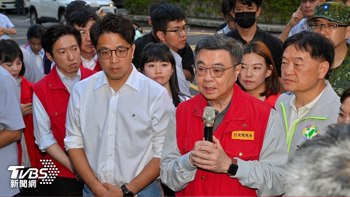 卓榮泰急赴內湖視察防災「沈伯洋緊跟」 高嘉瑜、李彥秀現煙硝味