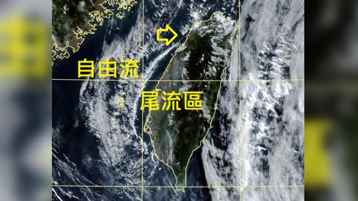 台灣西側出現1條「狹長雲線」！鄭明典解惑：風速差異形成