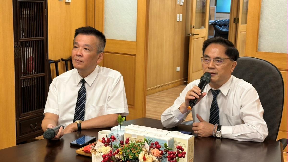 花蓮慈濟醫院林欣榮院長表示,在確保同仁安全的前提下,維持住院、急診與部分門診的運作。(圖/慈濟基金會提供)