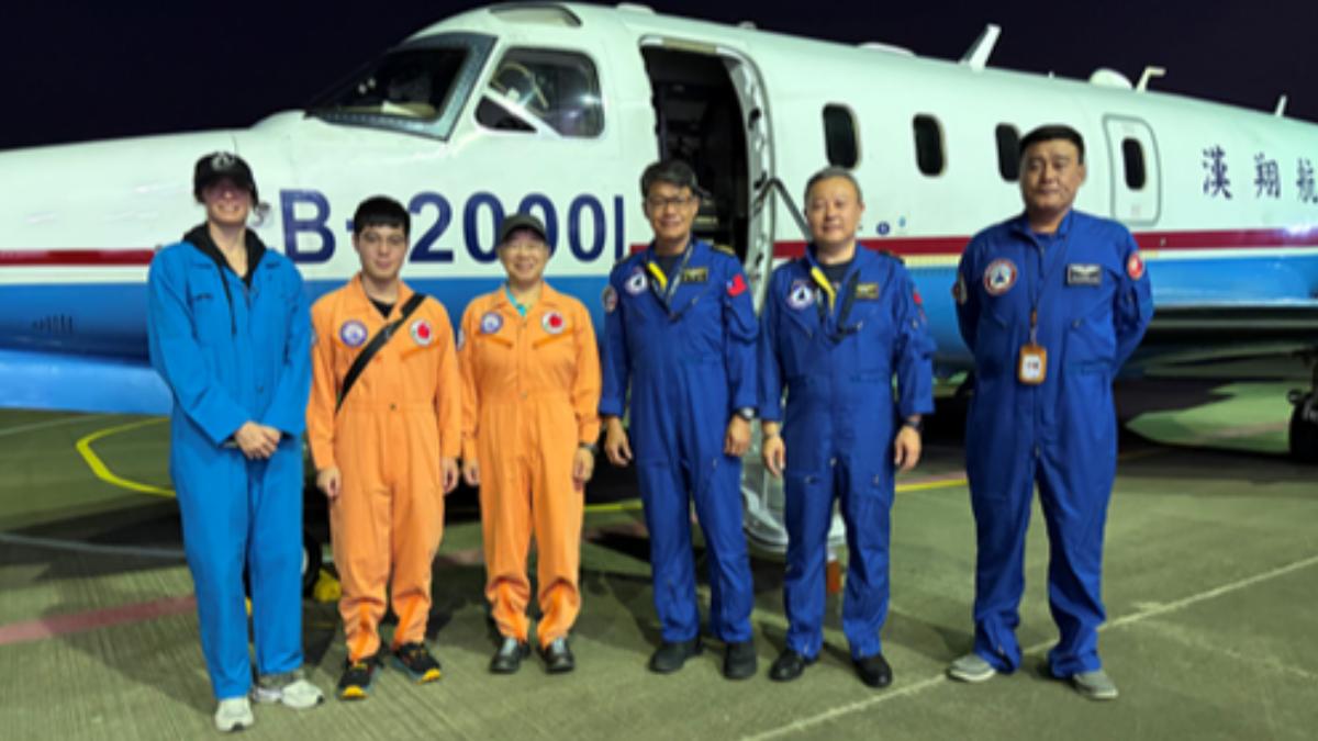 直闖巴威暴風圈!氣象署出動噴射機追風 萬米高空投落送觀測