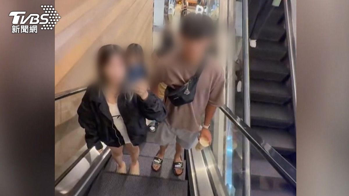 雙方爆發長達40分鐘的激烈爭執,期間互相拍攝蒐證。(圖/民眾提供)