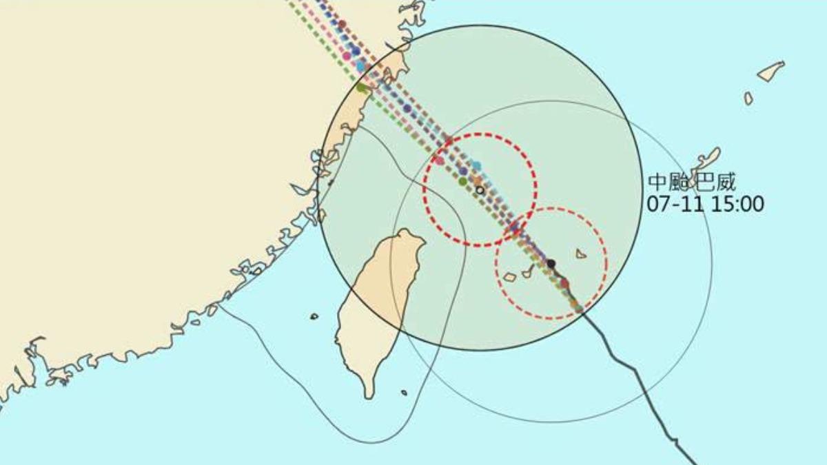 天氣/巴威颱風路徑模式都收斂了 偏東+半徑縮小「風雨正要開始」