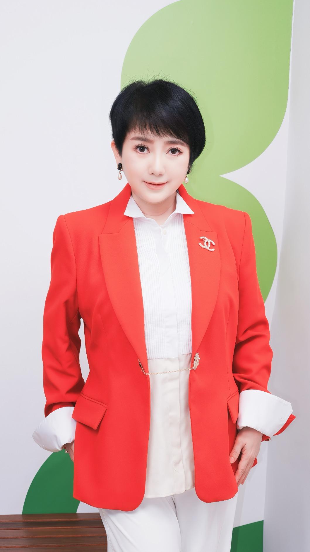 周思潔曾負債高達1億。(圖/萊格悠國際文化有限公司提供)