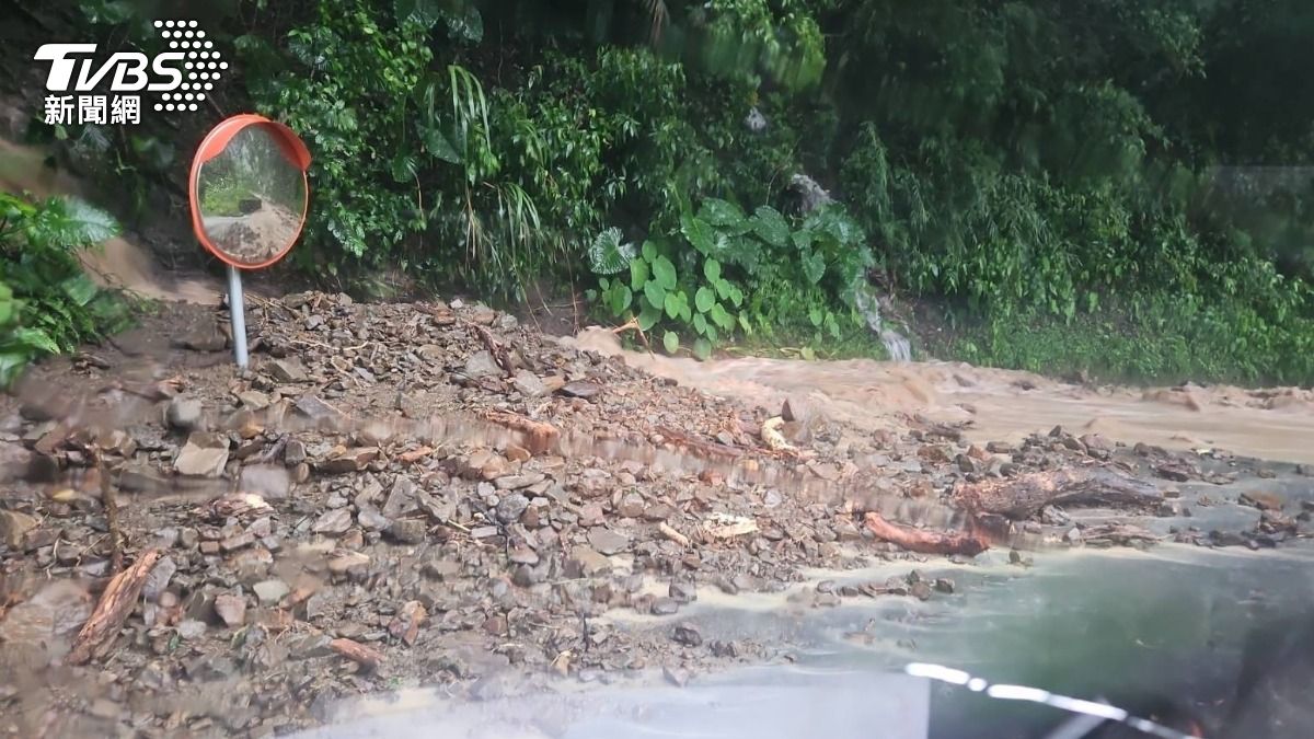 豪雨猛灌苗栗!橋水位達警戒線急封橋 334人撤離避難