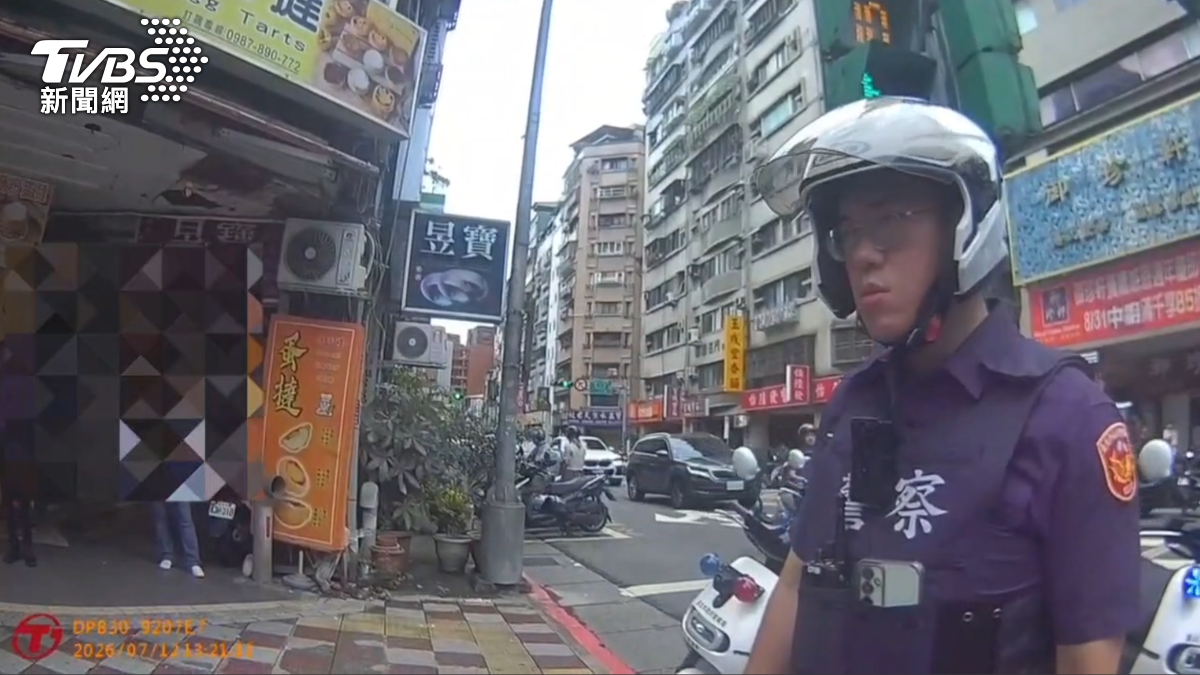 警方到場釐清。（圖／TVBS）
