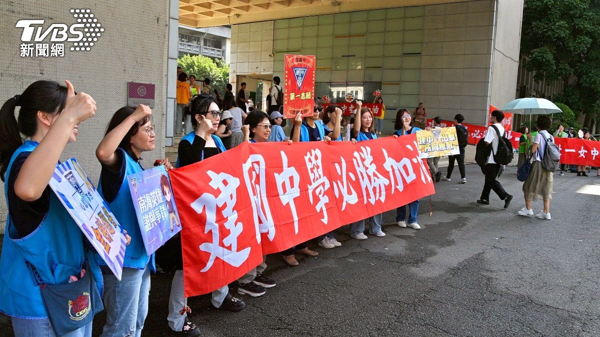 分科測驗考試今天登場。(圖/胡瑞麒攝)