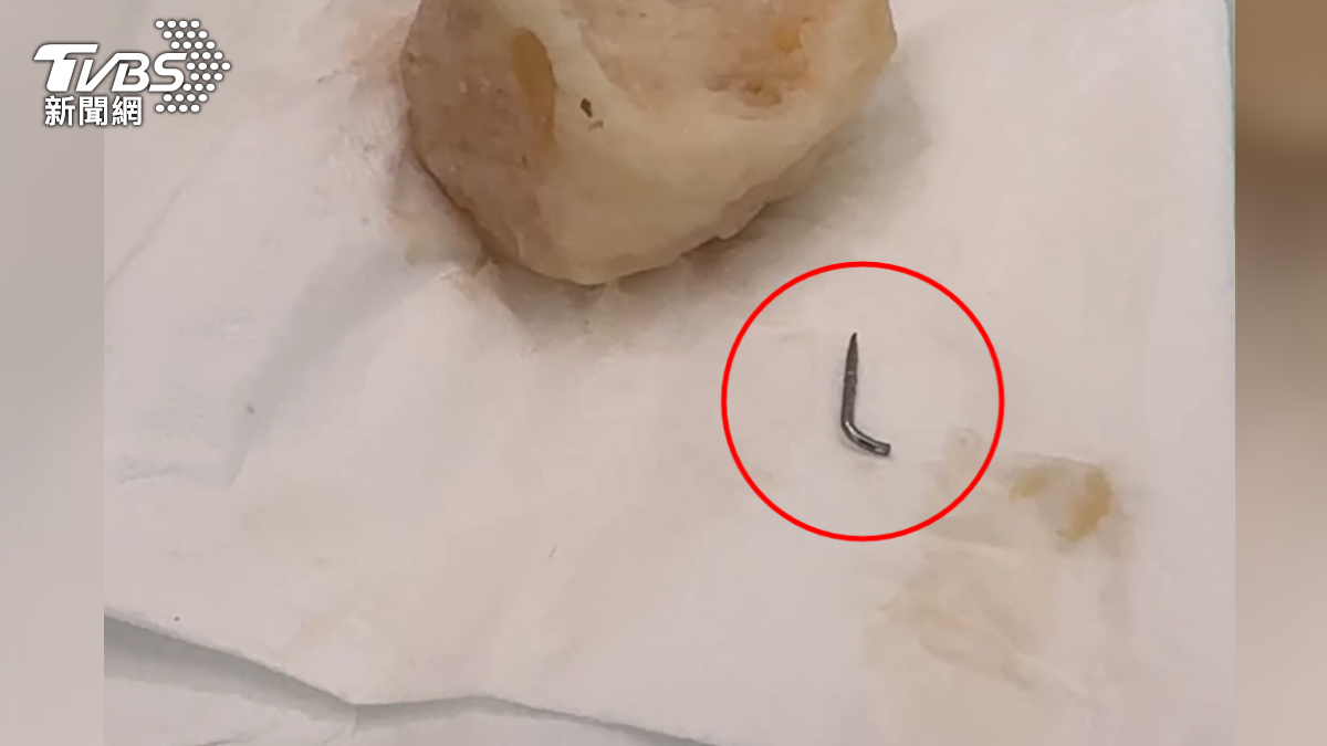 雲林縣的當事廠商坦承疏失,表示產品雖有經過金屬檢測仍發生此狀況,強調將負責相關賠償(圖/TVBS)