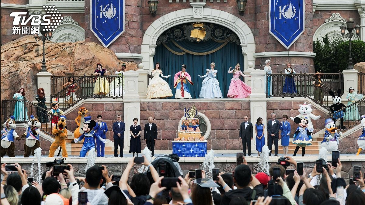 市場更有傳言，上海迪士尼未來不排除興建第2主題樂園。(圖／達志影像路透社)