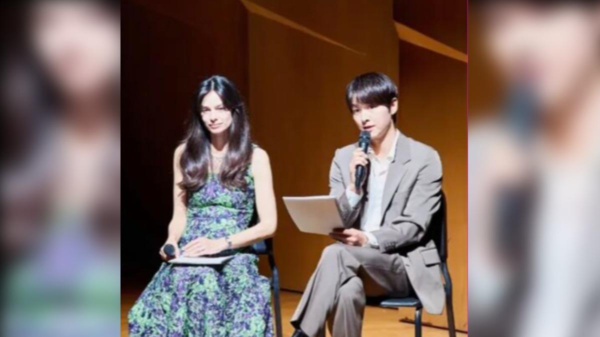 宋仲基、凱蒂4月才合體於公益音樂會亮相。（圖／翻攝自naver）