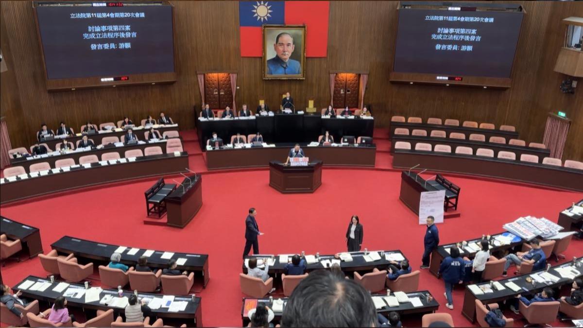 藍白聯手開刀總預算!白提刪592億 卓榮泰薪水恐被凍到年底