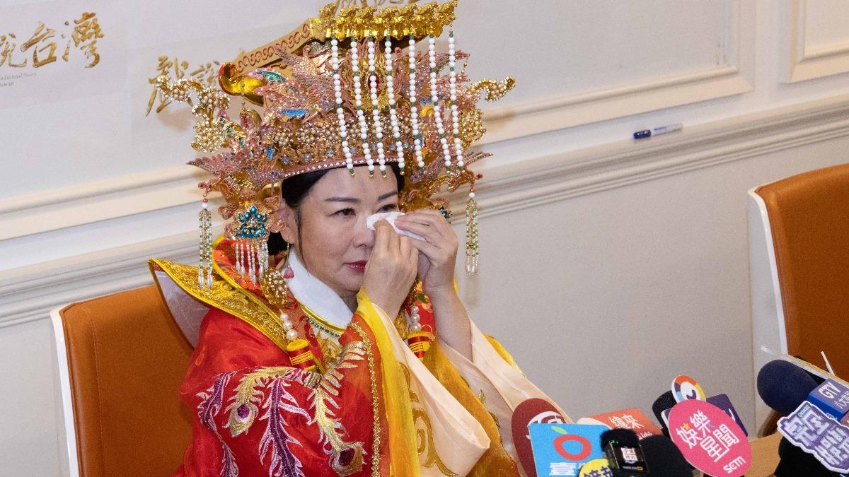 張秀卿挑戰演出《戲說台灣》，更因媽祖指定而緊張淚崩。（圖／三立提供）