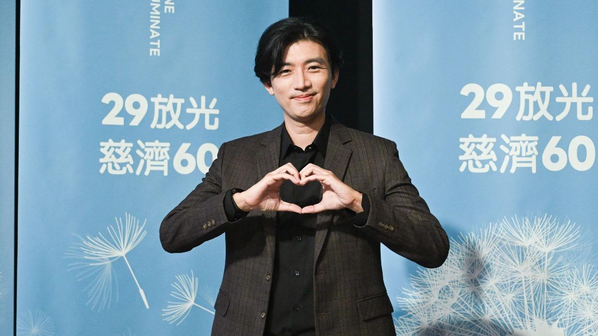 父親病倒三個月　曾少宗同框血癌名醫吐傷痛：無常中安放內心