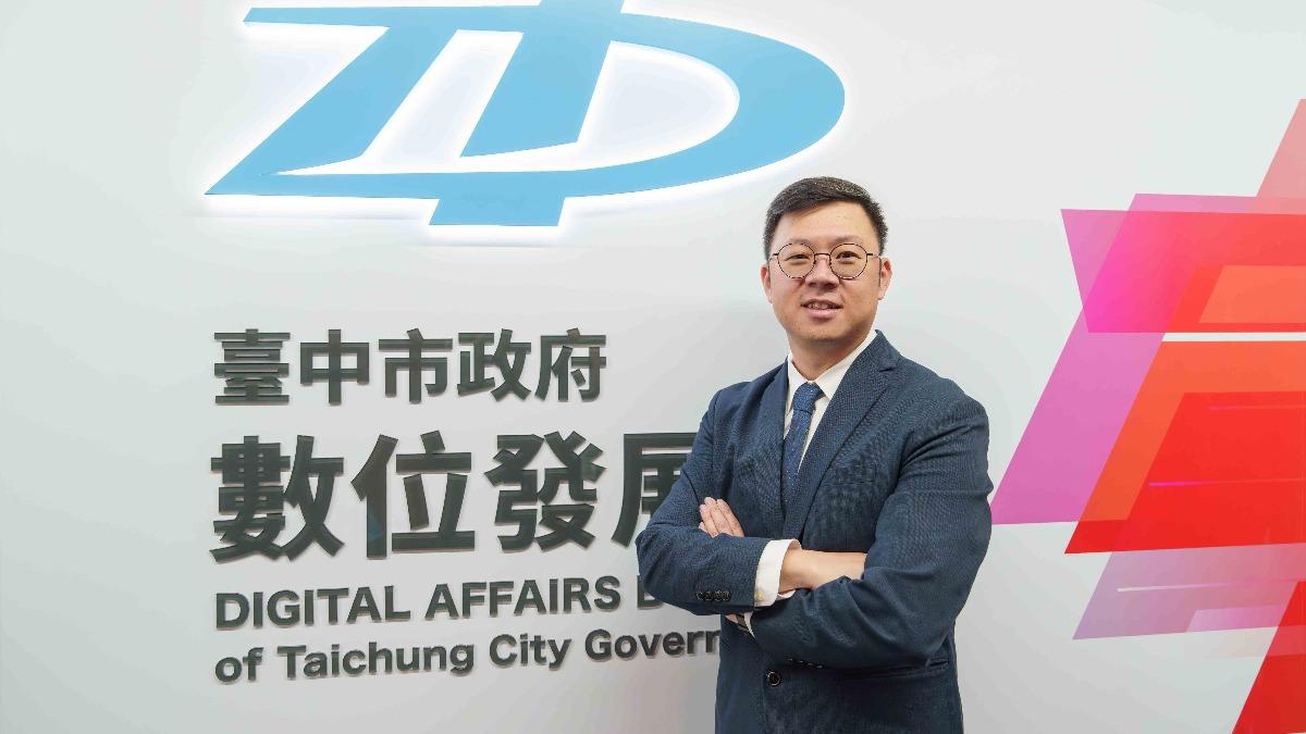 台中市數發局長林谷隆強調:AI重心已轉向「實體智慧」,地方政府必須跨縣市打團體戰。(圖:台中市政府提供)