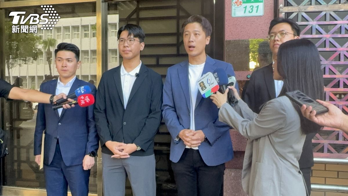 致癌油流竄七成　藍青年軍告發卓榮泰：「蓋牌」放任國人吃毒油