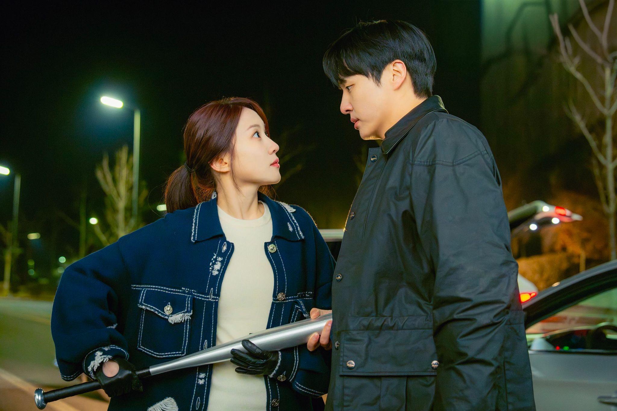 《毛骨悚然的戀愛》結合驚悚與浪漫兩種衝突元素。（圖／Netflix提供）
