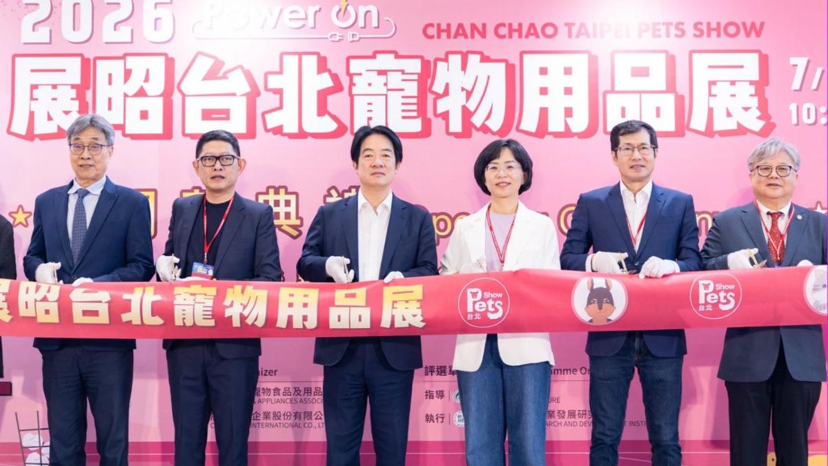 好巧?和賴清德合照完 黃揚明曝一週後他毒油案1千萬交保