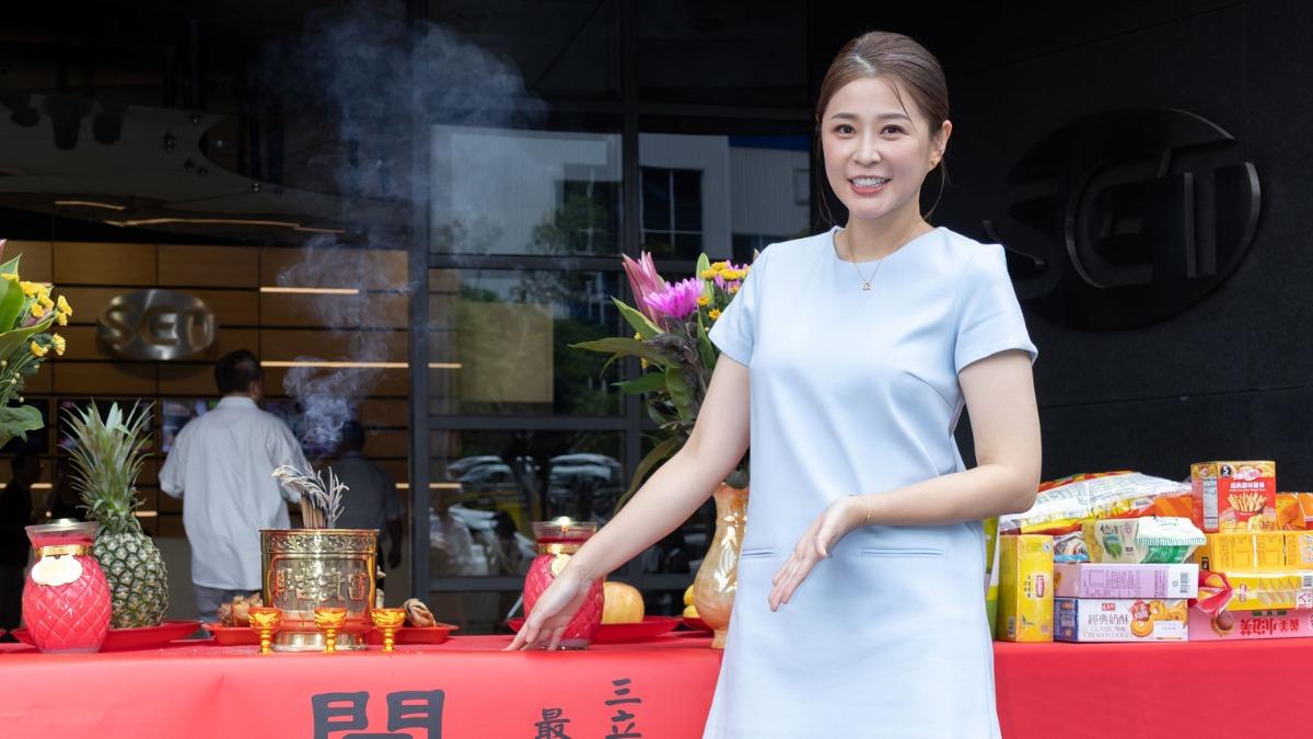 消失八點檔4年!李燕現身「升格當媽」 認了:第一次有這麼大的女兒