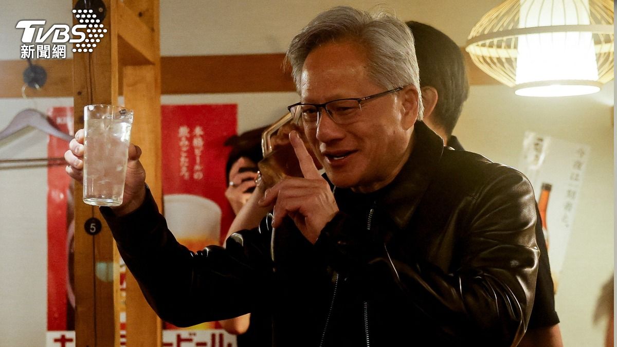 輝達執行長黃仁勳造訪日本。(圖/達志影像路透社)