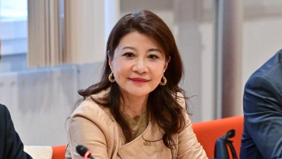 民進黨立委林楚茵開嗆民眾黨主席黃國昌。（圖／翻攝自林楚茵臉書）
