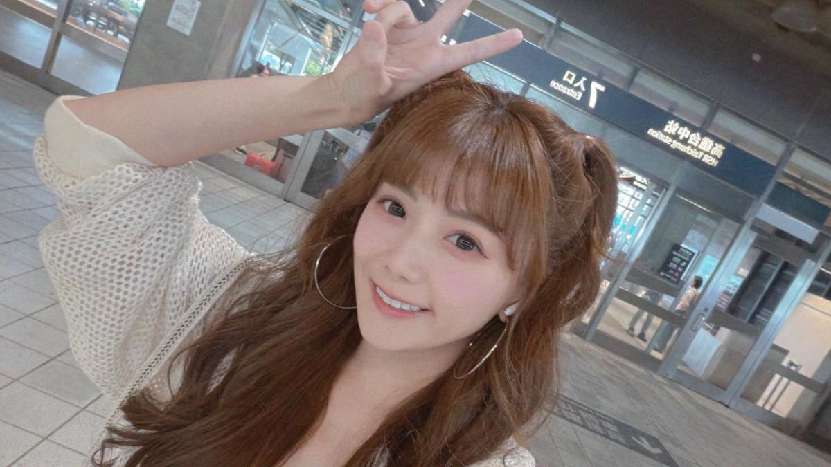 女星解婕翎被電動滑板車撞！騎士「不爽怒瞪走人」　警方說話了