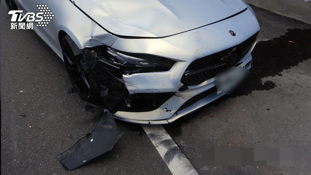 彰化賓士撞飛違規機車!57歲女騎士命危 昏迷指數僅3