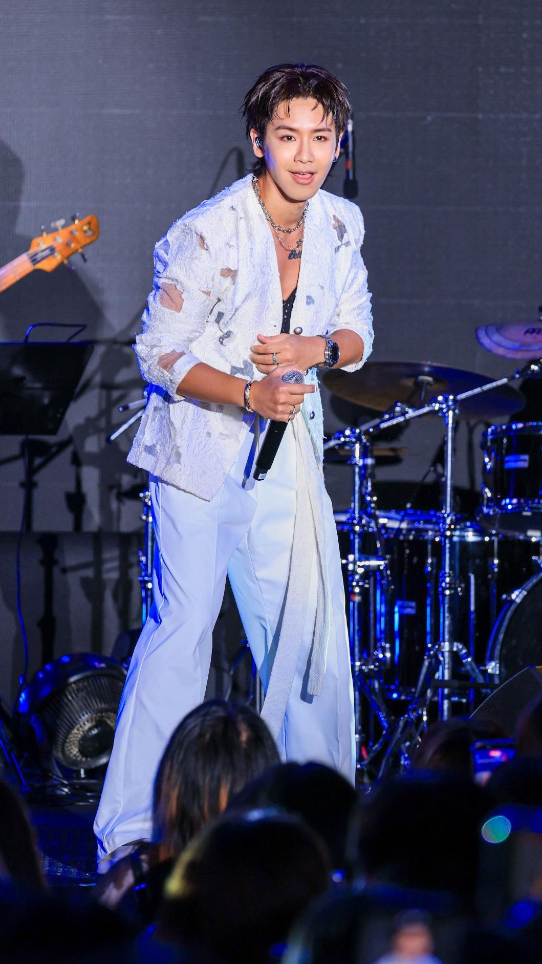 鼓鼓免費演唱會不馬虎,砸百萬打造而成。(圖/相信音樂提供)