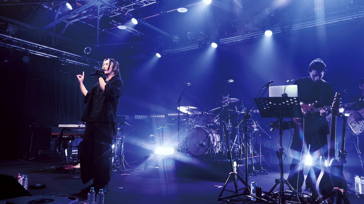 熊仔媽媽開刀入院。(圖/索尼音樂提供)