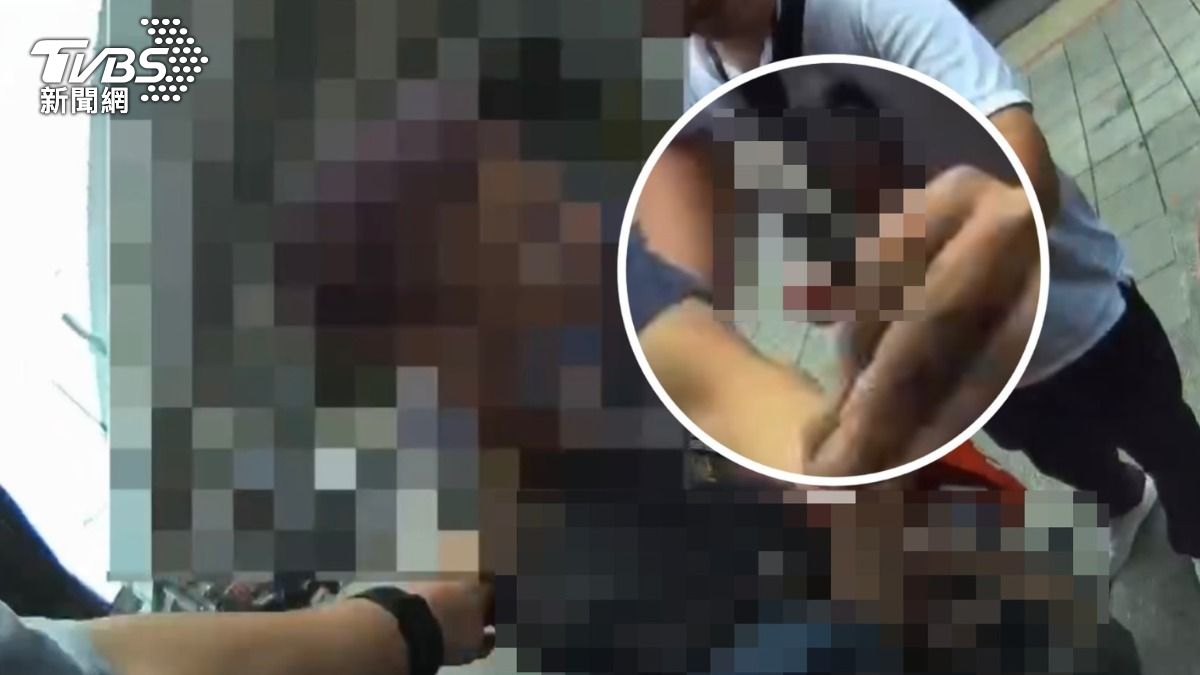 剛出門就被抓!販毒男板橋落網 不鳥警察照吸毒煙彈