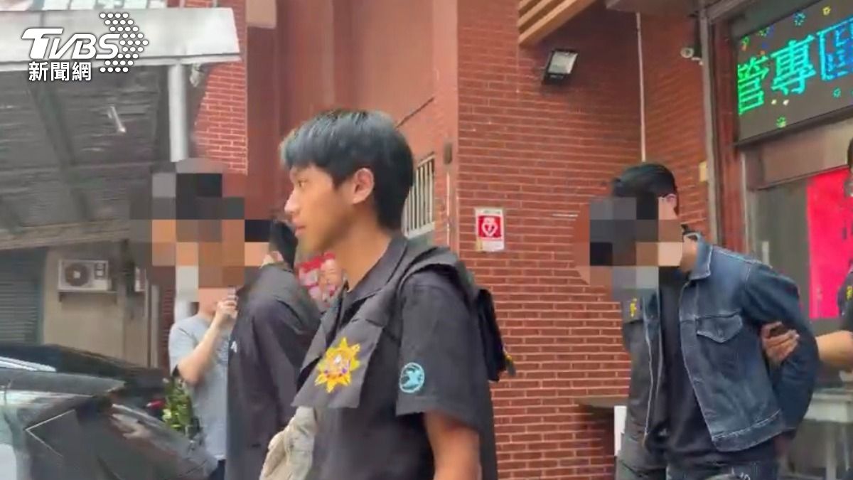 警方逮獲陳男及李男。(圖/TVBS)